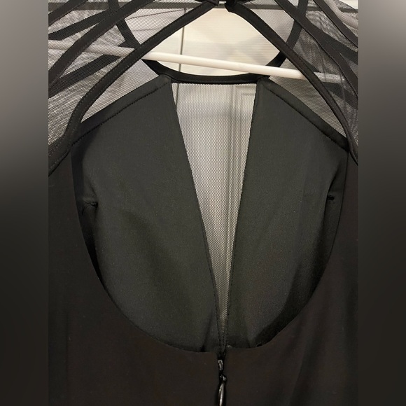 Beautiful Evening/Formal Gown, Nightway, Size 6 - Picture 2 of 6